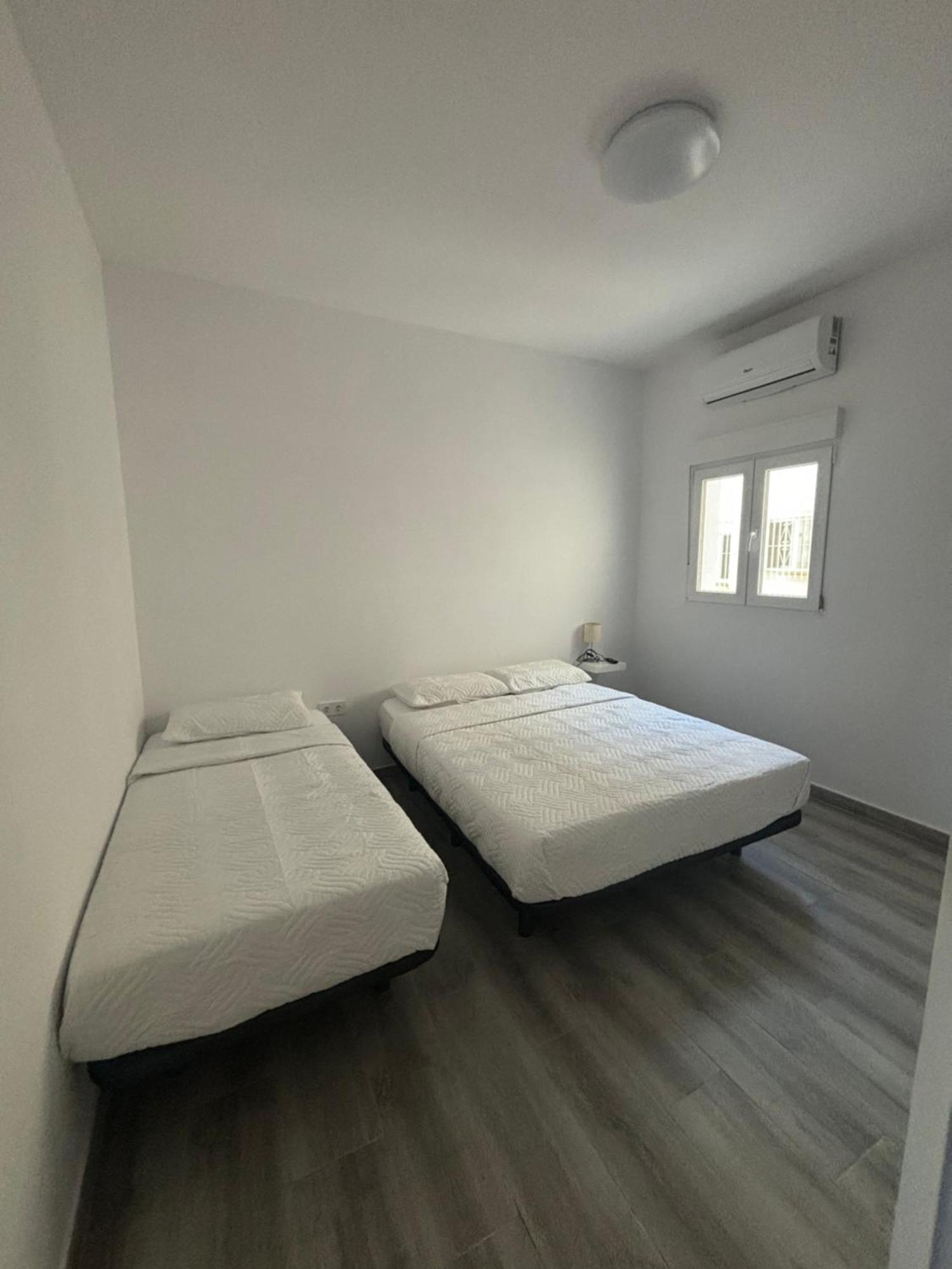 Alojamiento Canaima Malaga Exterior photo